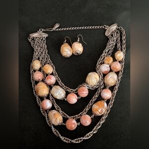 Vintage Beaded Art Deco beaded necklace earrings set with marbled peach, cream